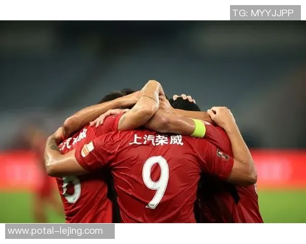 2017年上港与富德激战回顾:精彩瞬间与战术分析 2017年上港与富德激战回顾:精彩瞬间与战术分析