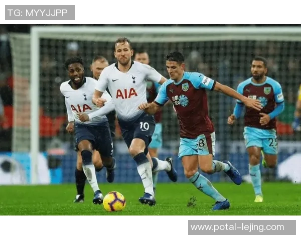 埃弗顿主场迎战狼队全力争胜期待精彩对决